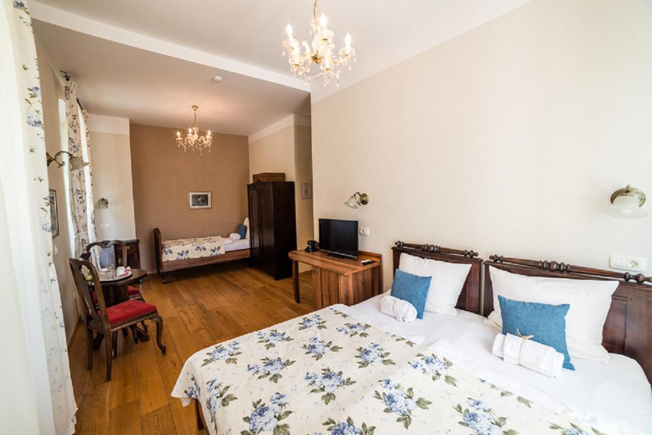 Guesthouse Bistra Vrhnika Exterior photo